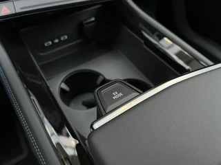 Renault Rafale E-Tech 4x4 Plug-In Hybrid 300 Atelier Alpine  | SOH 98%| All Seasons | Pack Light & Sound | Pack Vision | Harman Kardon | Head-Up Display | Stoel+Stuur+Voorruitverwarming | Matrix Led | 21Inch | Navigatie | Climate Control | CarPlay / 35