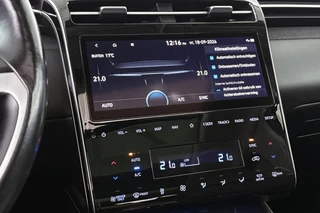 Hyundai Tucson 1.6 T-GDI PHEV Premium Sky 4WD Pano Leder Stoelventilatie Stuur/Stoelverwarming Krell / 27