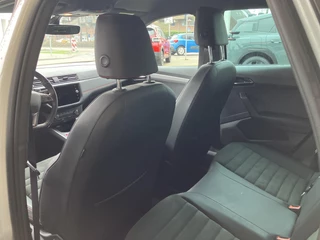 SEAT Arona 1.0 TSI FR Limited Edition / 25