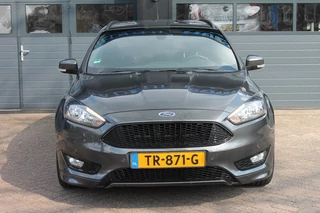 Ford Focus 1.5 ST-LINE **NL-Auto** 150pk / 2