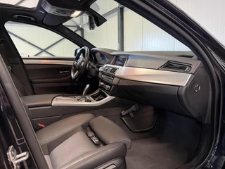BMW 5-serie 520i M-Sport High Executive Pano Memory NL-AUTO / 22