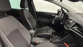 Opel Astra Sports Tourer 1.2 Design & Tech NAVI-CRUISE-NAP / 14