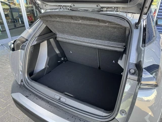Peugeot 2008 Envy 1.2 Hybrid 110pk e-DSC6 | Apple Carplay/Android Auto | Achteruitrijcamera | Airco | Draadloze Telefoonoplader | Keyless entry/start | Parkeersensoren | Adaptief Cruise Control / 11