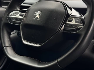 Peugeot Rifter 1.2 PureTech Allure | Automaat | Trekhaak | Distributieriem vervangen| Camera | Climate Control / 14