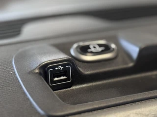 Fiat Panda 1.0 Hybrid Cross | Bluetooth | Hoge Instap | Dealeronderhouden / 18