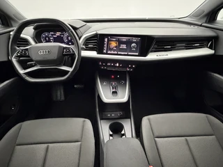 Audi Q4 e-tron 35 Launch edition 55 kWh SOH 90,6% | Elektrische Trekhaak | 110KW Snellaadvermogen | Full-Led | Carplay&Android / 4