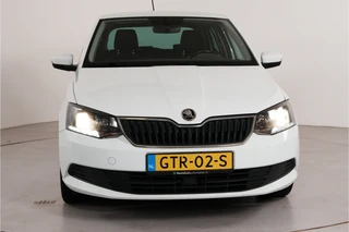 Škoda Fabia 1.0 TSI Drive  | Navi | Cruise | PDC | / 4