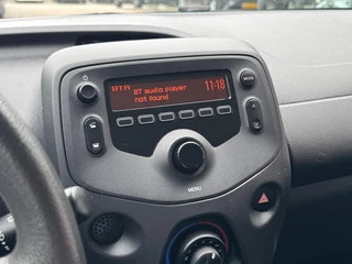 Toyota Aygo FUN 5-DEURS AIRCO NL-AUTO 1E EIGENAAR ELEKTRISCHE RAMEN / 9