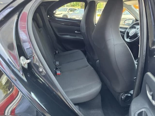 Toyota Aygo X 1.0 VVT-i MT first AD-CRUISE APPLE/ANDROID DONKERE RAMEN LM-VELGEN DAB+ NL-AUTO / 15