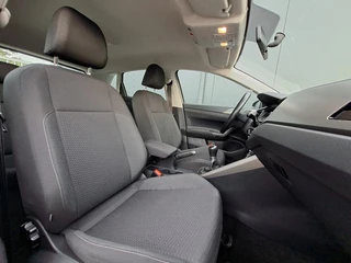 Volkswagen Polo 1.0 TSI Comfortline * Navigatiesysteem * 37.000KM! * Cruise control * LM Velgen * / 18