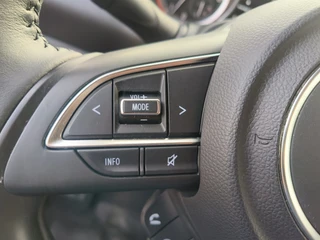 Suzuki Swift 1.2 Select Smart Hybrid uit 2025 Rijklaar + 12 maanden Bovag-garantie Henk Jongen Auto's in Helmond,  al 50 jaar service zoals 't hoort! / 15