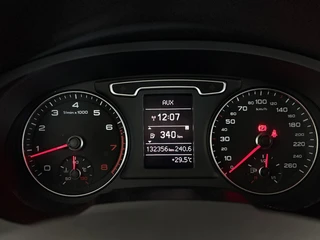 Audi Q3 2.0 TFSI quattro | Dealer onderhouden | Airco | Cruise control / 21