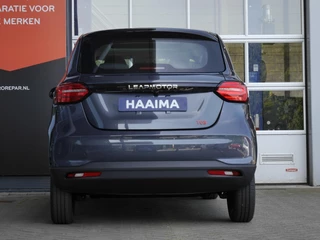 Leapmotor T03 Design 37.3 kWh | Nieuwe auto | Snel leverbaar! | Actieradius van 265 km (WLTP) Gecombineerd | Camera | Panoramadak | Adaptive cruise control | Dodehoek detectie | Lichtmetalen velgen / 5