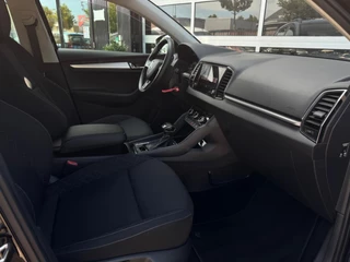 Skoda Karoq 1.5 TSI ACT Ambition Business / CarPlay / 12