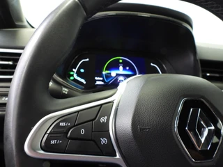 Renault Clio 1.6 E-Tech Hybrid 140 Intens NAVI/360CAM/CLIMA/LED/17"LMV! / 19