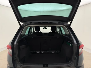 Skoda Karoq 1.5 TSI ACT Style | Automaat | Adaptive cruise | Stoelverwarming | CarPlay | Camera | Parkeersensoren / 13