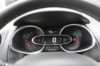 Renault Clio 0.9 TCE LIMITED Parkeer sensoren / Cruise control / Trekhaak / 27