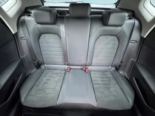 SEAT Arona 1.0 TSI 110pk Style * AUTOMAAT* Navigatiesysteem* Parkeercamera * Alcantara * / 6