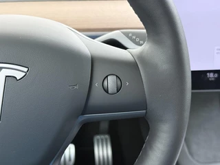 Tesla Model Y Performance AWD 75 kWh SOH 94% | AFN. TREKHAAK | 21 INCH TURBINE VELGEN | TESLA GARANTIE T/M 01-2028 OF 80.000 KM | ACCU & AANDRIJFLIJN GARANTIE T/M 01-2032 OF 192.000 KM | ALL IN RIJKLAAR PRIJS | / 33