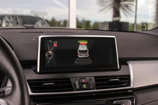 BMW 2-serie Active Tourer 225xe Luxury | Driving Assistant Plus | Panoramadak | Fileassistent | Active Cruise control | Head-up | HiFi audio | Sportstoelen | Rijstrooksensor | Keyless entry / 28