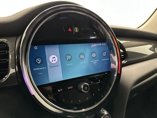 Mini 3-Deurs 1.5 Cooper Business Edition NAVI CARPLAY CRUISE LM 48000 KM. / 32