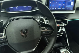 Peugeot 208 1.2 Hybrid 145 e-DCS6 GT | 17 Inch | Automaat | Achteruitrijcamera | Apple carplay | Voorstoelen verwarmd | / 20