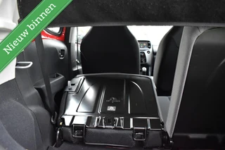 Toyota Aygo 1.0 VVT-i x-play NAVI/CAMERA/CRUISE C./ETC.! / 24