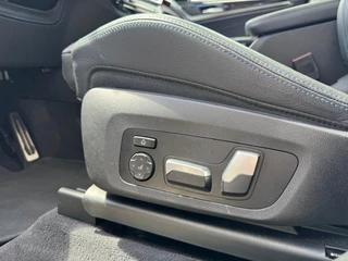BMW X3 M40I XDrive High Ex. 360Pk Panorama M stoelen Hud H&K Trekhaak Laser 1e eigenaar! 360camera / 36