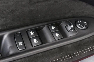 Alfa Romeo Junior 1.2 Turbo Hybrid Ibrida Sport Speciale Pano Massage Stoelverwarming / 33