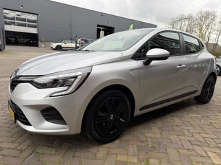 Renault Clio 1.0 TCe / Navigatie / Apple CarPlay - Android / 1e Eigenaar / ALL-Season banden / Cruise Control / PDC met optische w / 5
