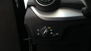 Audi Q2 30 TFSI Epic LED Navigatie Climate Control Parkeersensoren / 11