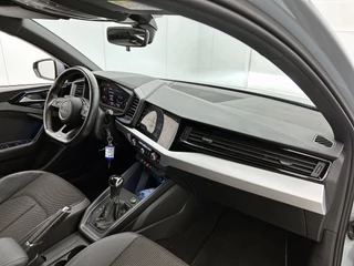 Audi A1 Sportback 35 TFSI S Edition | Camera | CarPlay | Cruise Control | Stoelverw. | / 12