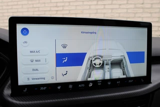 Ford Kuga 2.5 PHEV ST-Line X  | Panoramadak | Trekhaak | B&O | Winterpack / 17