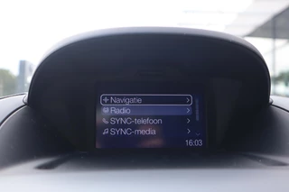 Ford B-Max 100PK STYLE NAVI AIRCO CRUISE BLUETOOTH NL-AUTO LAGE KM-STAND / 26