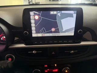 KIA Picanto 1.0 DPi 67pk 4-zits DynamicPlusLine | Navigatie | Cruise Control / 26