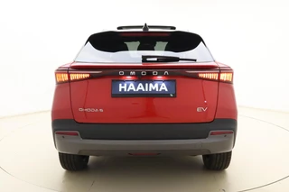 Omoda 5 EV Premium 61 kWh | Camera's rondom | Schuif/kantel dak | LED verlichting | Lederen bekleding | Stoelverwarming/ventilatie | Sfeerverlichting | Drive assist / 12