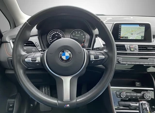 BMW 2 Serie Active Tourer 220i High Executive Edition 192 pk M-sport AUT. | dealer onderhouden | navigatie | trekhaak | panoramadak / 23