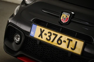 Fiat 500 1.4 T-Jet Abarth 595 | MAGNETI MARELLI | CLIMA | UCONNECT | NAVIGATIE | 17" / 17