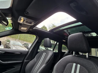 BMW X1 xDrive25e eDrive M pakket HUD LEER SPORT PANODAK / 22