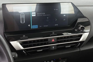 Citroen Ë-C4 X Feel 50 kWh Apple CarPlay Climate Control 18" / 17