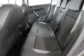 Peugeot 2008 1.2 PureTech Allure  | Trekhaak | Cruise | Navi | Climate | / 21