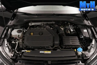 Volkswagen Golf 1.5 TSI Life Business|STOEL/STUUR.VERW|TREKH / 67