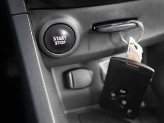Renault Clio 0.9 TCe Zen | Cruise | Airco | Navi | Bluetooth | / 21