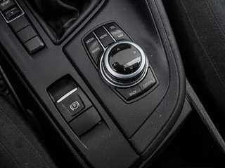 BMW X1 SDrive18i Executive | Automaat | Full LED | Navi | Climate control | Cruise control | PDC / 28