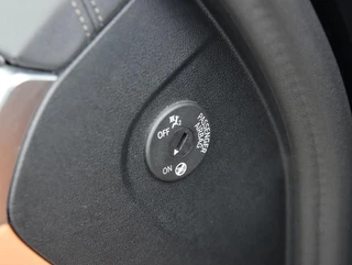 BMW 5-serie Touring 530e Luxury Line | SOH 91% | LASER LED | H&K audio / 48