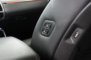 Kia Sorento 1.6 T-GDI Plug-in Hybrid 4WD ExecutiveLine Panoramadak Stoelventilatie Head-Up Leder SOH 100% / 43