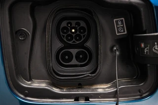 Peugeot e-408 Allure 58 kWh | NIEUW | COMFORT / CONNECT / 360 VISION & DRIVE ASSIST- PACK | STUURVERWARMING | DAB | APPLE | CAMERA / 29