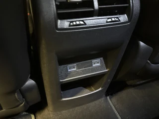 Peugeot 308 SW 1.6 Plug-in Hybrid 180 Allure Avantage GT / navi / 8 jaar fabrieks garantie / camera / 31