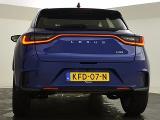Lexus LBX 2WD Comfort Plus Keyless | Parkeersensoren | Blindspot / 9