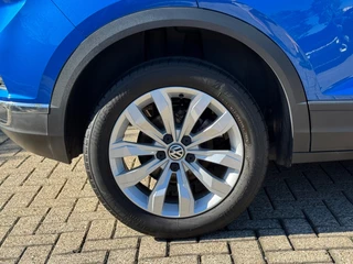 Volkswagen T-Roc 1.0 TSI Style * Navigatiesysteem * Stoelverwarming * Adaptieve Cruise Control * Parkeercamera * / 20